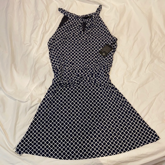 Valerie Bertinelli Dresses & Skirts - Valerie bertinelli navy blue dress size 14 great condition never worn